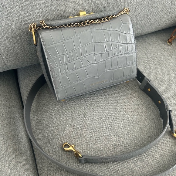 Alexander McQueen box bag —made in Italy/ - Picture 5 of 7